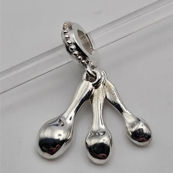 Chamilia Lovin’ Spoonful charm - Picture 2 of 7